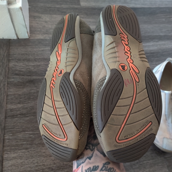 Merrell Slip-On Shoes - Picture 3 of 8